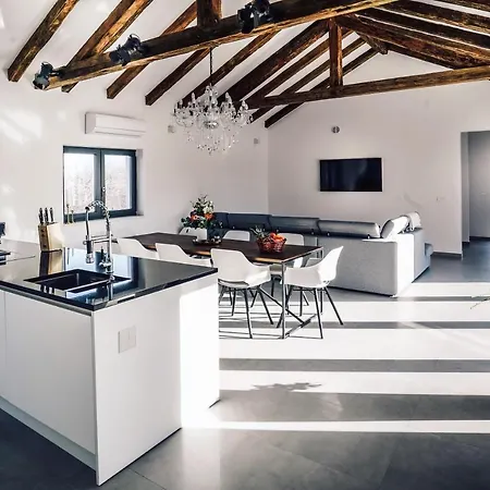 Villa Mala Zadar *