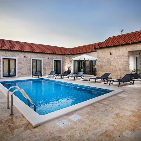 Mala Zadar Villa